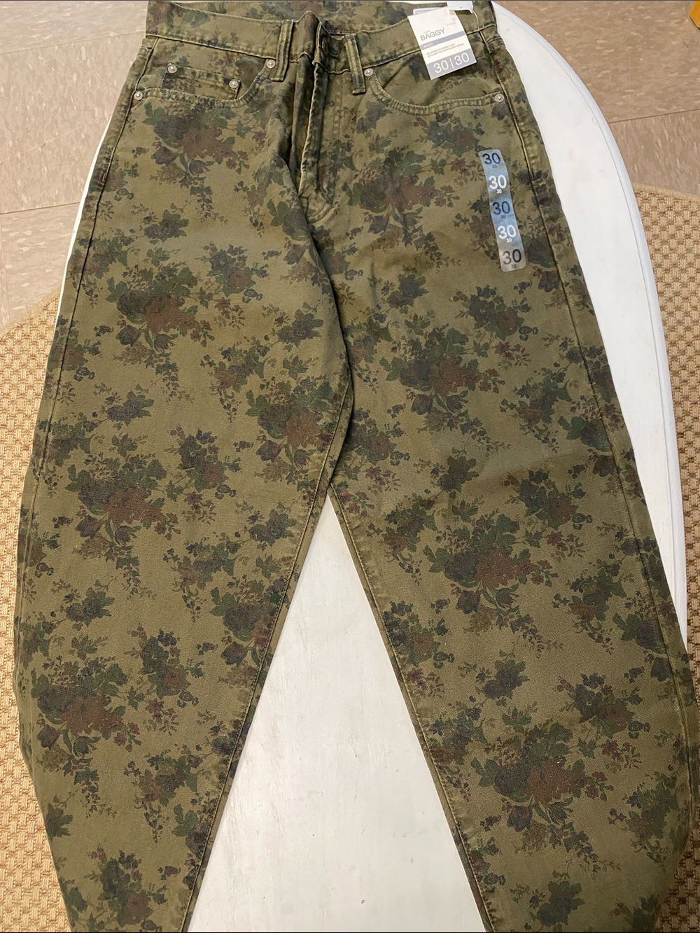 GAP Olive Floral Baggy Rigid Pants